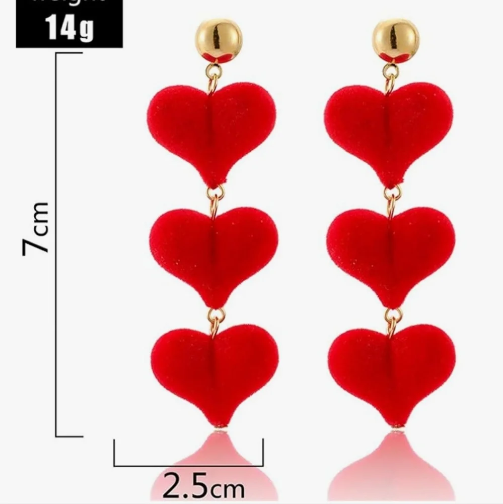 Heart Statement Earrings for Women Ear Earrings Studded Gold Three Earrings NWT - Picture 3 of 7